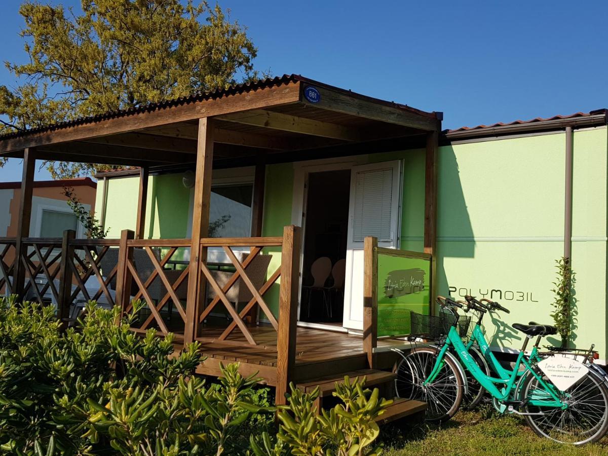 Naturist Mobile Homes Eden In Fkk Ulika Poreč Kültér fotó